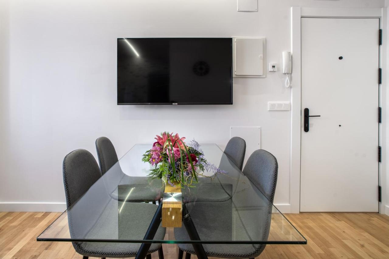 Apartamentos La Jasa Arguedas Bagian luar foto